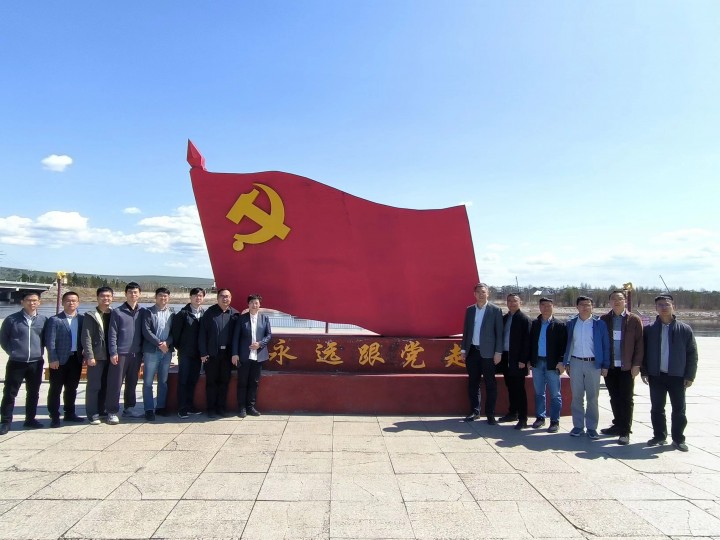 1684727768944745.jpg 9770afeede38f0faf1980c0c360d854.jpg